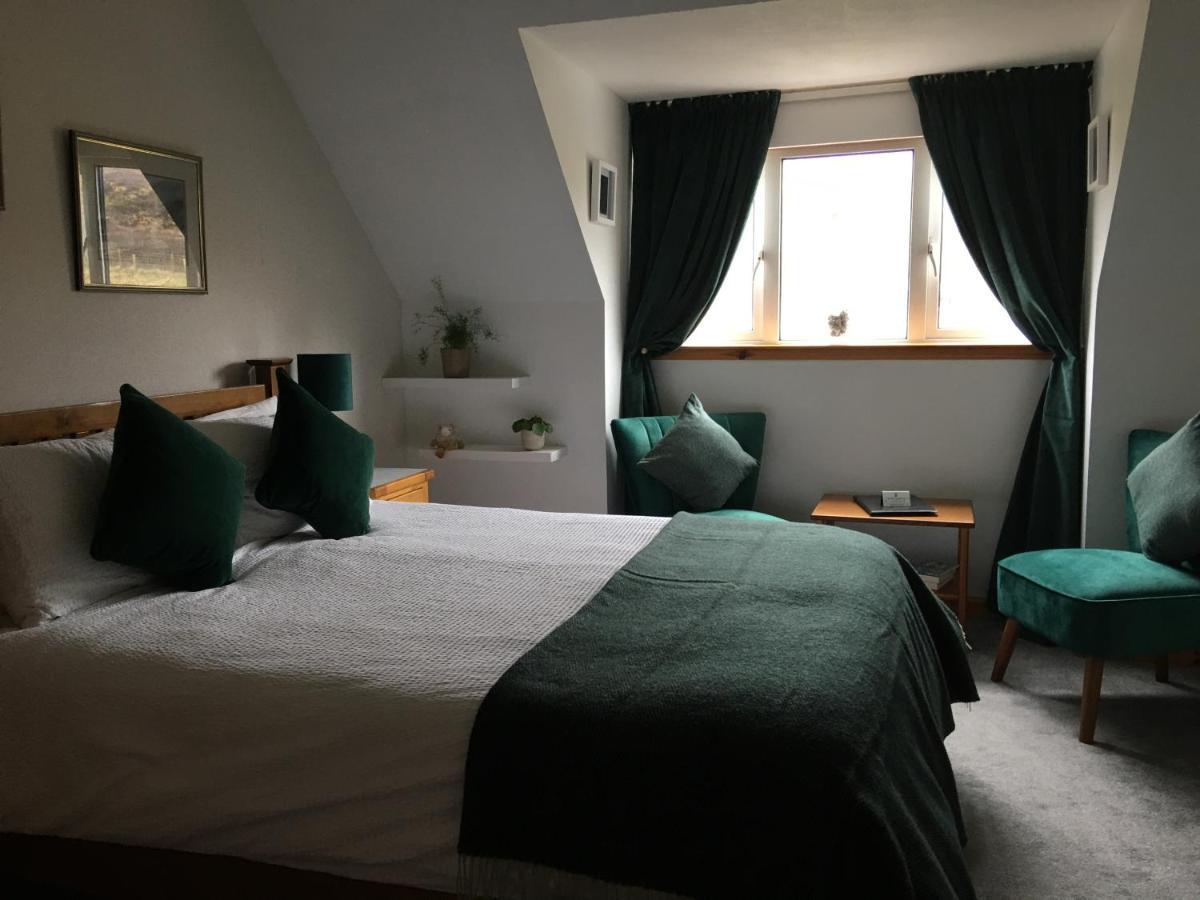 Taigh Pa Bed & Breakfast Uig  Dış mekan fotoğraf